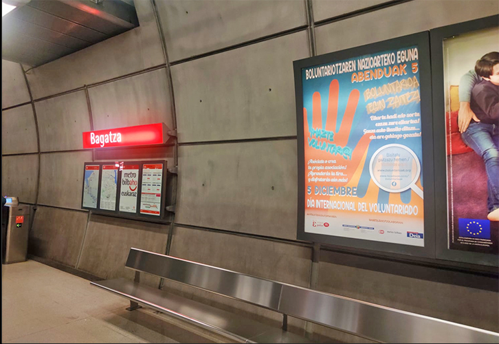 Voluntariado - Publicidad en Metro Bilbao - Estación Bagatza
